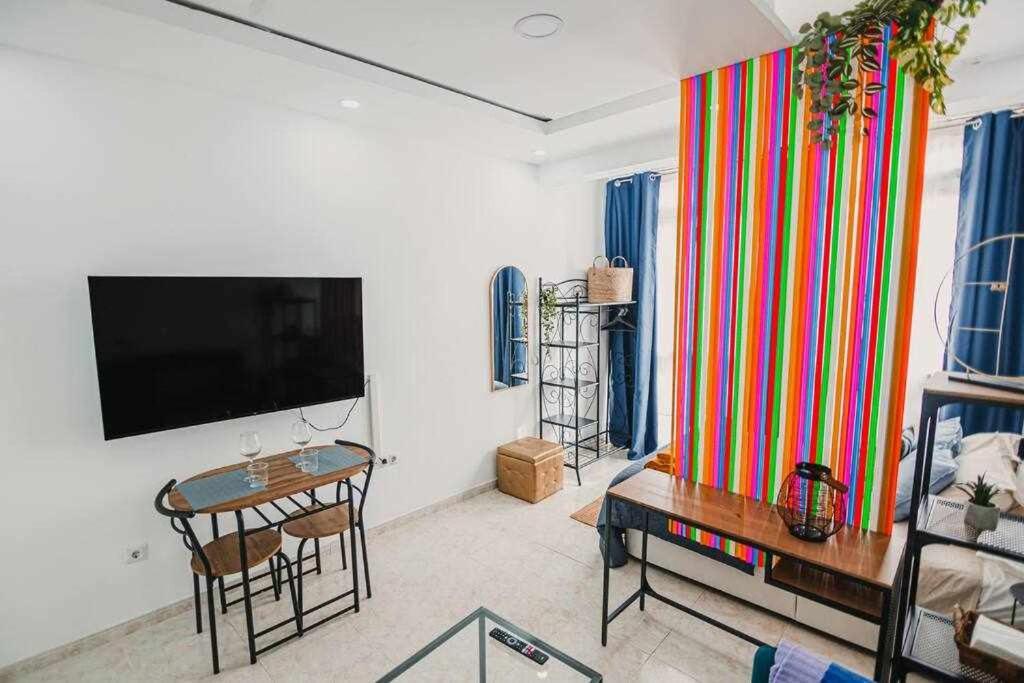 Estudio Pride Torremolinos Bagian luar foto